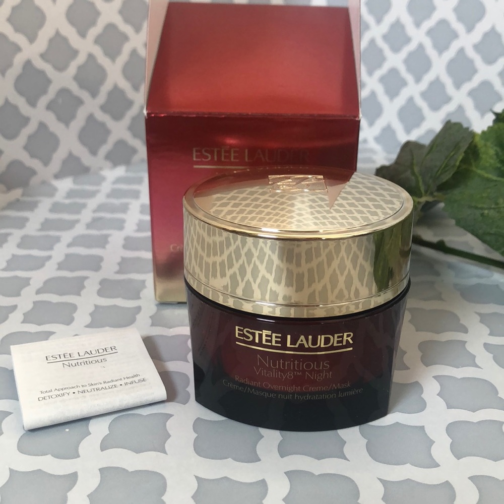 Estēe Lauder Nutritious Vitality8 Night Cr… - Picture 2 of 5